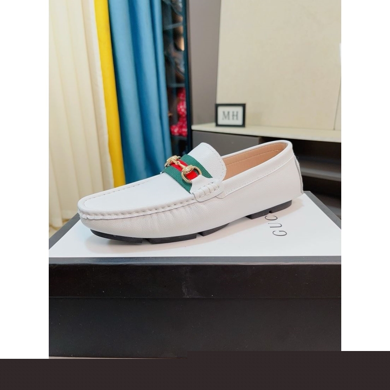 G*u*i leather shoes